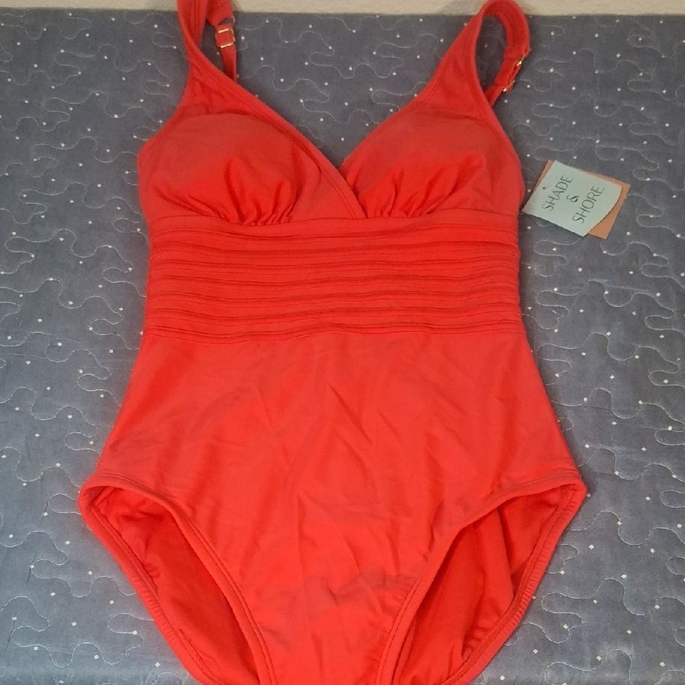 Shade & Shore One Piece Full coverage Swimsuit in Red size small NWT